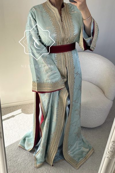 🧵🪡TAKCHITA BROCHET DE SOIE BLEU CIEL