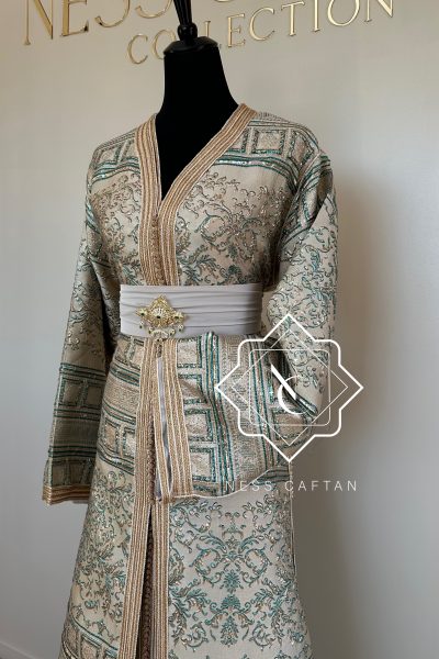 🧵🪡TAKCHITA JOUNAÏDA VERTE