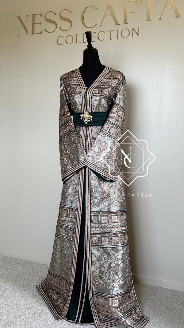 🧵🪡TAKCHITA JOUNAÏDA VERTE